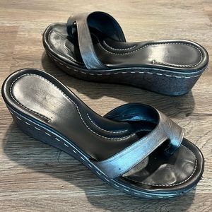 Donald J. Pliner Metallic Wedge